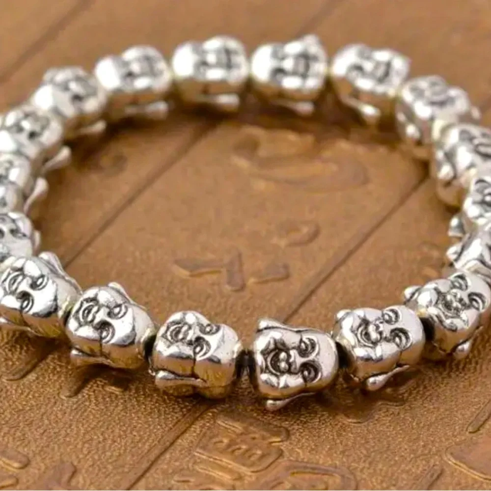 Silver smiling Buddha bracelet - Picture 2 of 2